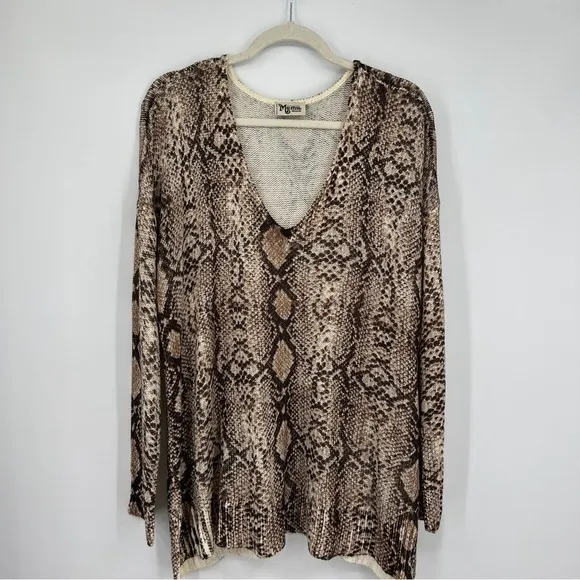 Show Me Your Mumu Hug Me sweater Python knit side slit V-neckline pullover.