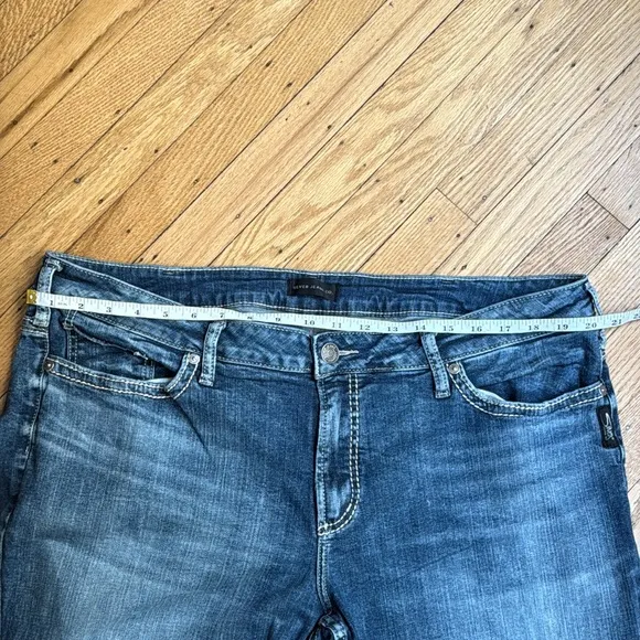 Silver Jeans Suki Slim Bootcut Jeans SZ 20 L33 Mid Rise Stretch Faded Wash