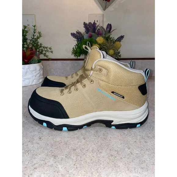 Skechers WOMEN'S Work: Trego Boots- Scarsoll Size 8