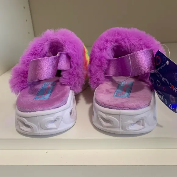 Sketches heart lights girls sandals size 9