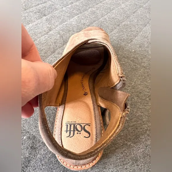 SOFFT Natalia Sz 8.5 Smoke Metallic Embossed Leather Ankle Zip Sandals Orig $160