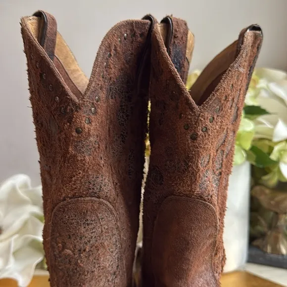 Sonora Riley Rough Out Western Boots