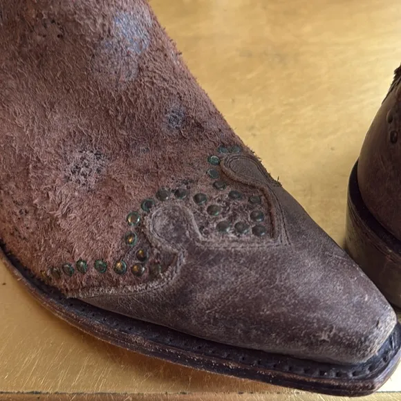 Sonora Riley Rough Out Western Boots