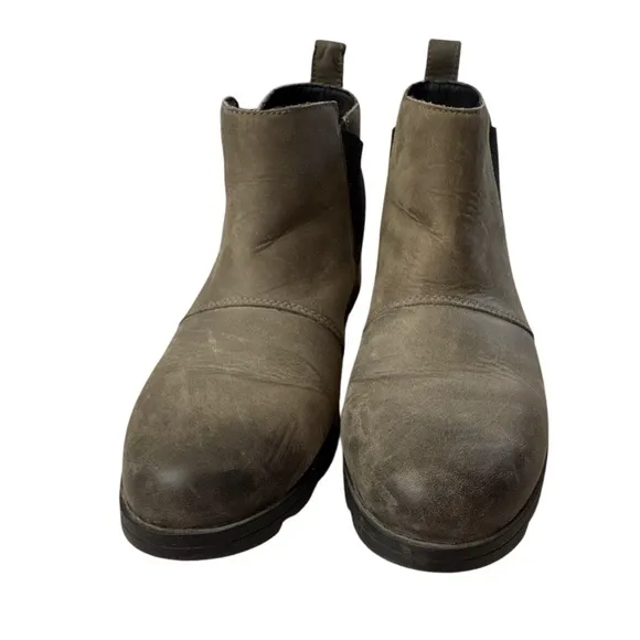 Sorel Emelie Chelsea Boot sz 10