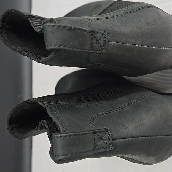 Sorel Joan Of Arctic Black Wedge Ankle Boots 9.5