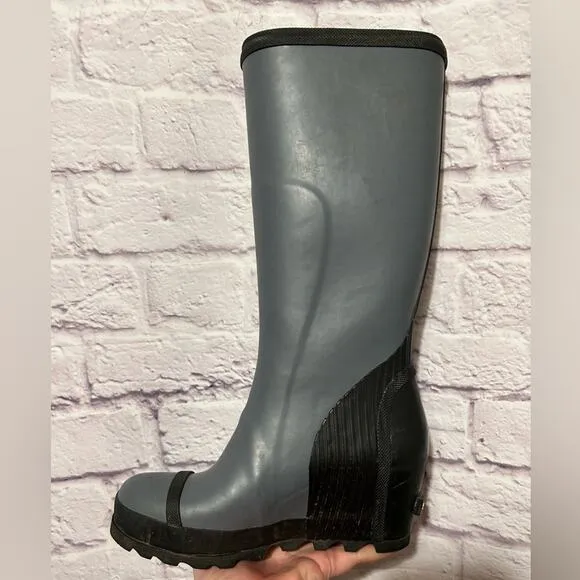 Sorel Joan Rain Wedge Tall Boot Black  / Gray Size 7.5