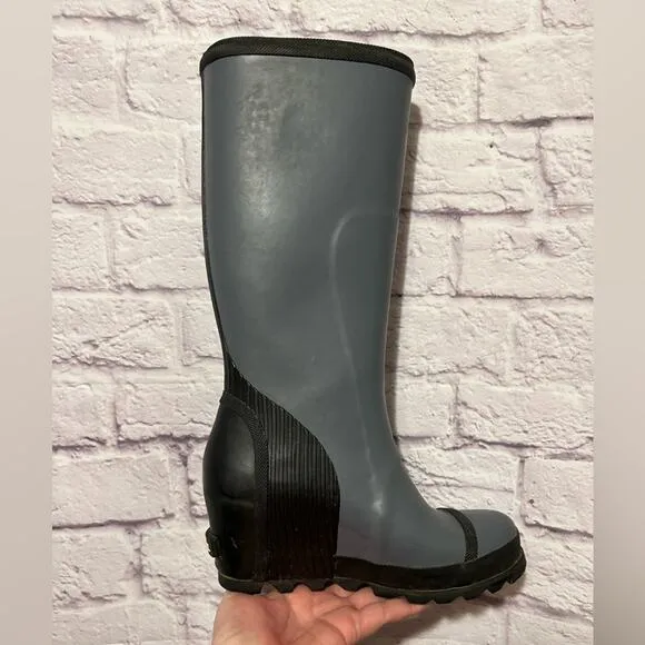 Sorel Joan Rain Wedge Tall Boot Black  / Gray Size 7.5