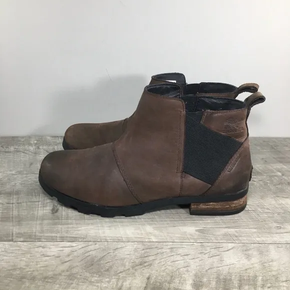 Sorel NL2671 Brown Leather Emelie Waterproof Chelsea Ankle Women’s Boots Size 10
