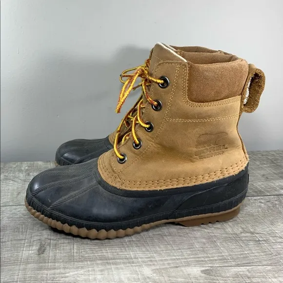 Sorel NM2575 Sorel Men's Cheyanne II Lace Up Duck Men’s Leather Boots Size 8
