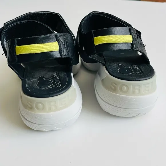 Sorel SIZE 7 Explorer Blitz Stride Sandals in black