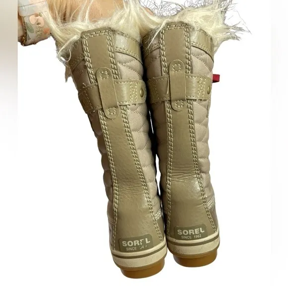 🎉Sorel Tofino II kids Tall Faux Fur Boots Winter Outdoors Tan Red Laces size 1