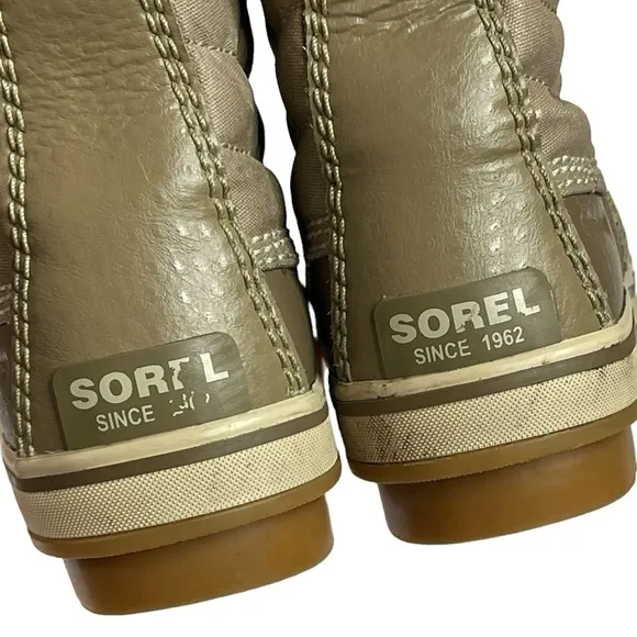 🎉Sorel Tofino II kids Tall Faux Fur Boots Winter Outdoors Tan Red Laces size 1