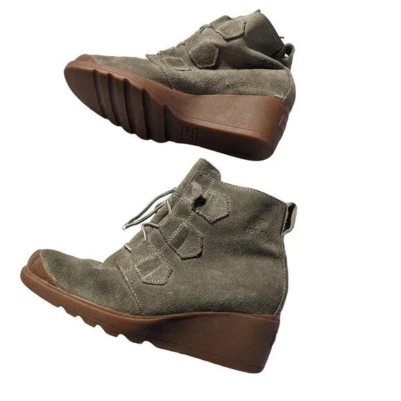Sorel Toronto suede Leather Lace up wedge ankle boots Women's  Size 7 in Olive