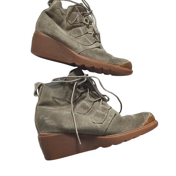 Sorel Toronto suede Leather Lace up wedge ankle boots Women's  Size 7 in Olive