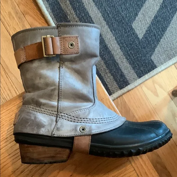 Sorel Two-Tone Leather Boots