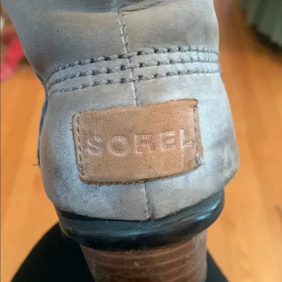 Sorel Two-Tone Leather Boots