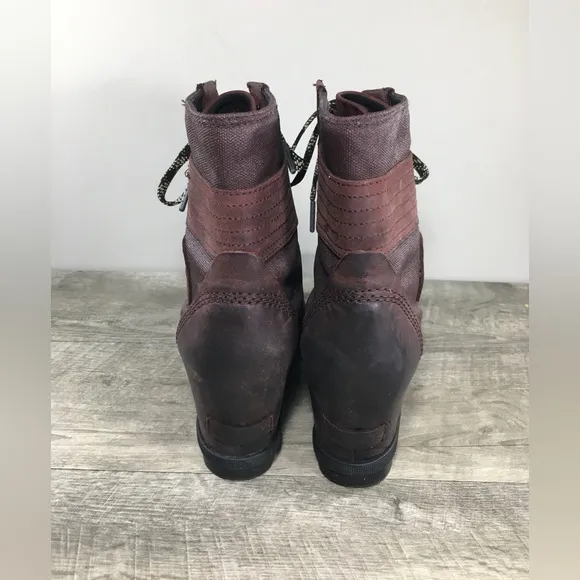 Sorel Womens NL3046 Lexie Maroon Red Leather Wedge Winter Snow Boots Size 9.5