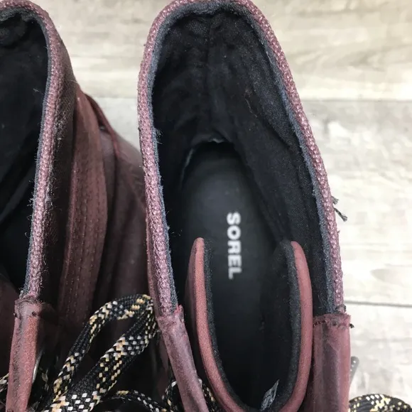 Sorel Womens NL3046 Lexie Maroon Red Leather Wedge Winter Snow Boots Size 9.5