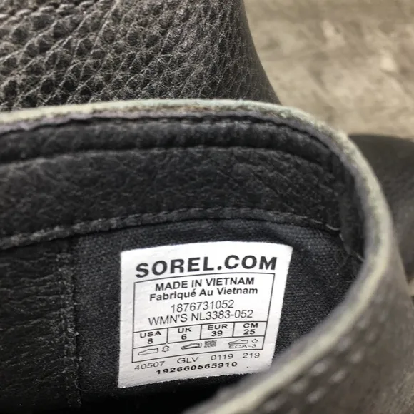 Sorel Women's NL3383 Cate Cutout Gray Leather Waterproof Bootie Boots Size 8