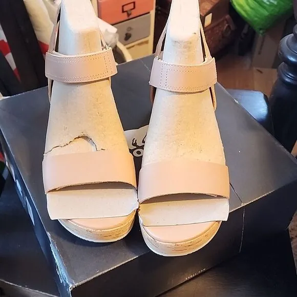 SOREL CAMERON WEDGE SIZE 12 Women's Tan Wedge Sandals