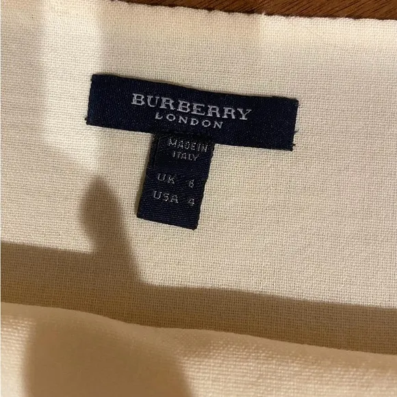SPRING/SUMMER READY: Stunning Creamy Neutral Burberry Skirt