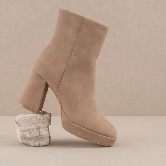 Square Toe Platform Ankle Booties - Oasis Society