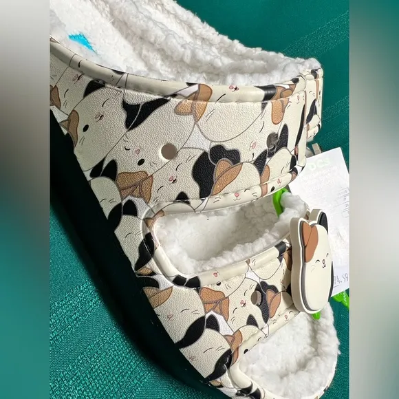 Squishmallows can cozzy croc sandals size 10