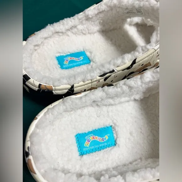 Squishmallows can cozzy croc sandals size 10
