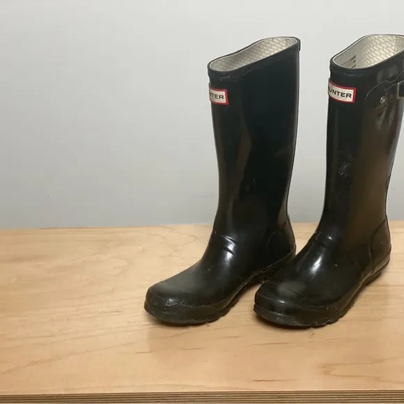 Steal! Kids Hunter boots, great shape.