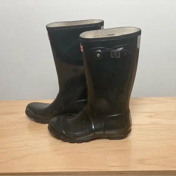 Steal! Kids Hunter boots, great shape.