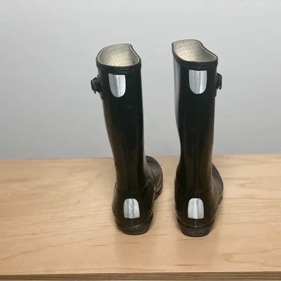 Steal! Kids Hunter boots, great shape.
