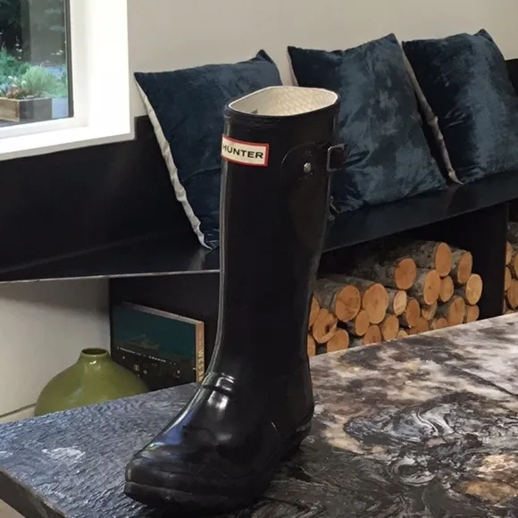 Steal! Kids Hunter boots, great shape.