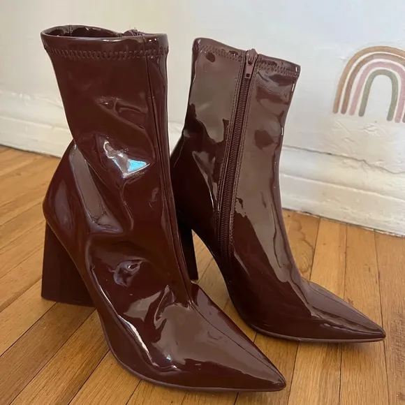 Steve Madden Brown Ticker Ankle Boots | 7.5
