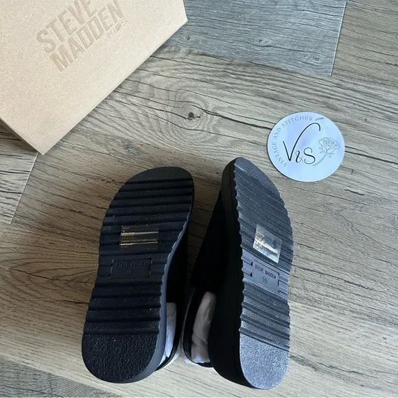 Steve Madden Jslinky Black Girls Sandals Size 4