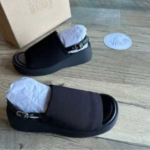 Steve Madden Jslinky Black Girls Sandals Size 4