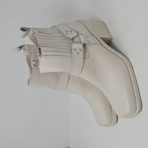 Steve Madden Wells Off White Moto Ankle Boots Size 8.5