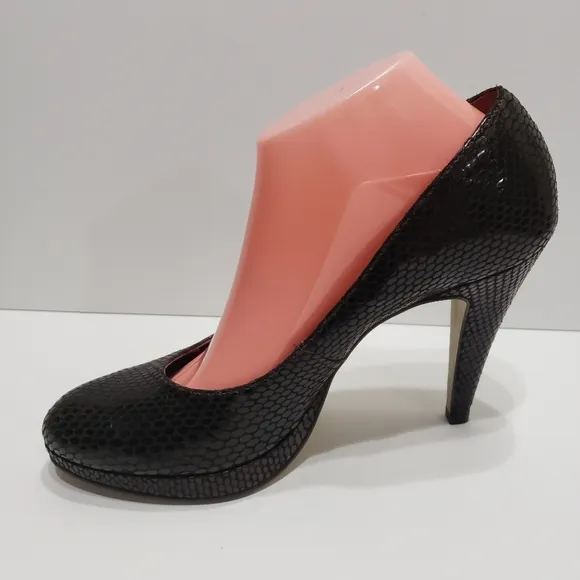 Steve Madden Women's &quot;Bogarrt&quot; Leather Snake Print Pumps Shoes Sz 10