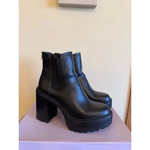 Steve Madden Women's Kamora Platform Chelsea Boots Black Size 10