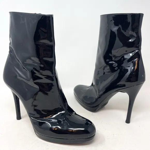 Stuart Weitzman Apollo genuine Patent Leather Black Ankle Boot Stiletto 8.5M