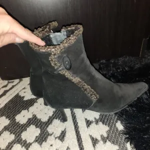 Stuart Weitzman Black Heeled Boots with Decorative Trim