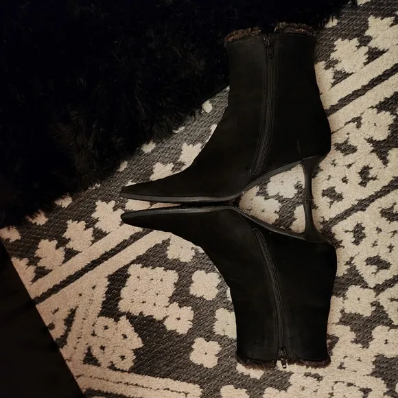Stuart Weitzman Black Heeled Boots with Decorative Trim