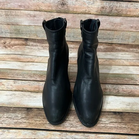 Stuart Weitzman Black Leather Ankle Boots
