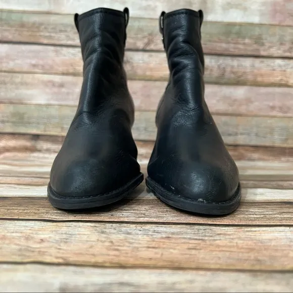 Stuart Weitzman Black Leather Ankle Boots