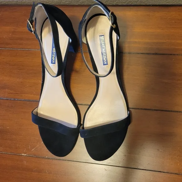 Stuart Weitzman Nearlynude Black Suede Sandals