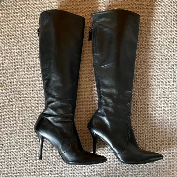 Stuart Weitzman Tall Leather Boots in Black