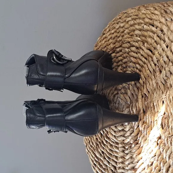 Stuart Weitzman Womens Black Leather 3.75&quot; Platform Ankle Strap Boots Zipper 7.5