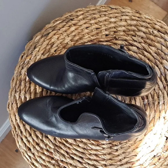 Stuart Weitzman Womens Black Leather 3.75&quot; Platform Ankle Strap Boots Zipper 7.5