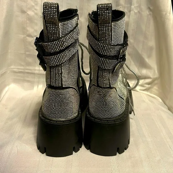 Stubbed Silver Work Boots