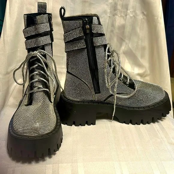Stubbed Silver Work Boots