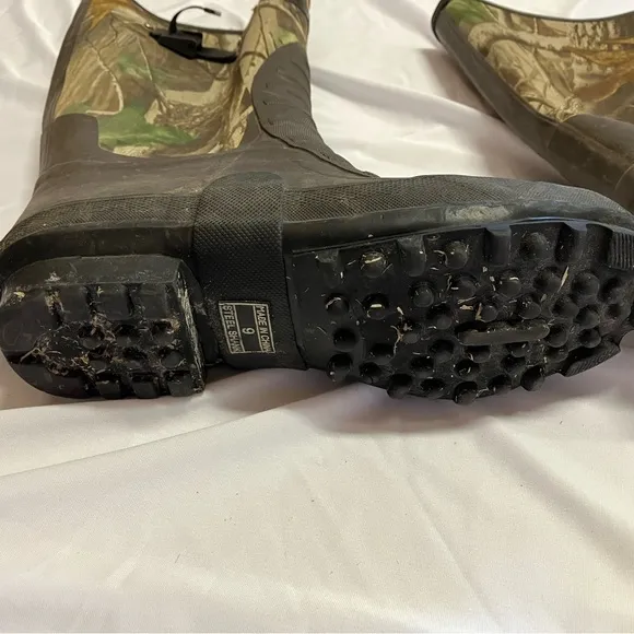 Sturdy Camo Steel Shank Boots